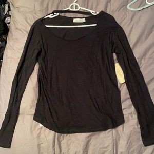 RD style long sleeve black top with cut out on top